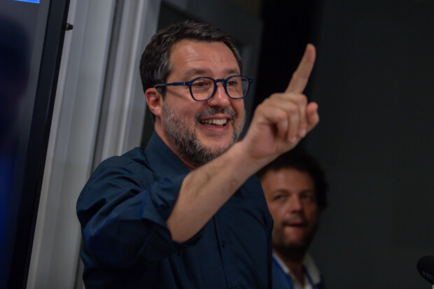 Salvini appears to be proposing to bring back the AfD