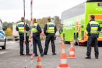 GdP: Flixbusse umfahren Grenzkontrollstellen, nehmen Landstraßen