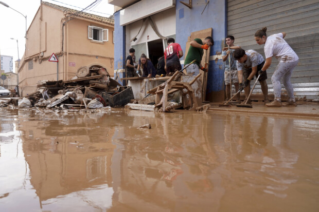 Parallelen zum Ahrtal: Das Unwetter über Valencia