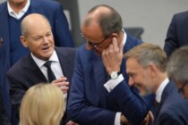 Wie Friedrich Merz, Olaf Scholz und Robert Habeck das Parlament delegitimieren